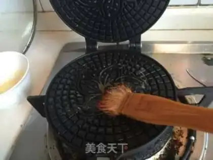 Make Eggbox pizza step 5
