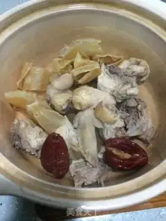 Make Quick chicken stew step 1