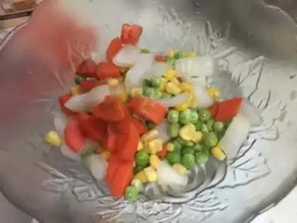 Make Eggbox pizza step 10