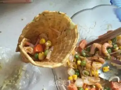 Make Eggbox pizza step 15