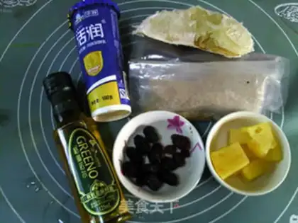 Make Yogurt and fruit step 0