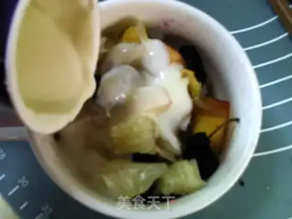 Make Yogurt and fruit step 5