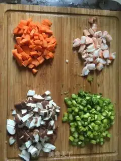 Make Pineapple rice step 2