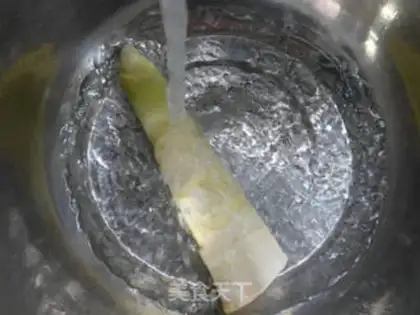 Make Thunder-fried wheat step 1
