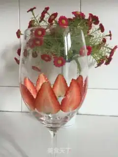Make Strawberry yogurt step 2