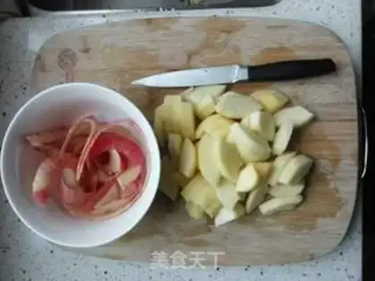 Make Apple sauce step 1