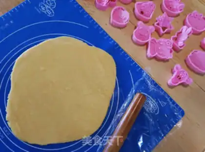 Make Toon butter cookies step 4