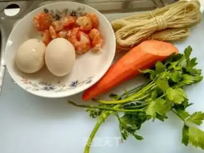 Make Carrot egg noodles step 0