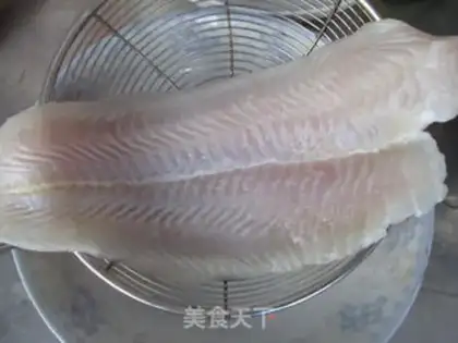 Make Scramble fish step 0