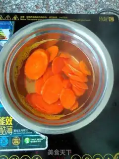 Make Carrot egg noodles step 4