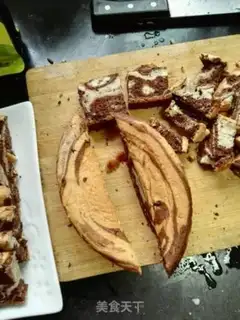 Make A piece of macaroni cake step 0