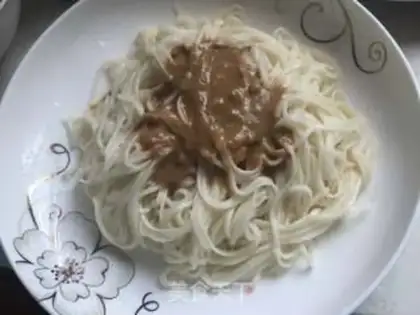 Make Shrimp fragrance noodles step 7