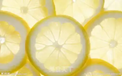 Make Strawberry lemon tea step 3