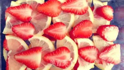 Make Strawberry lemon tea step 5