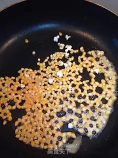 Make Popcorn step 3