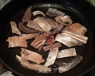Make Salt fish and eggplant step 7