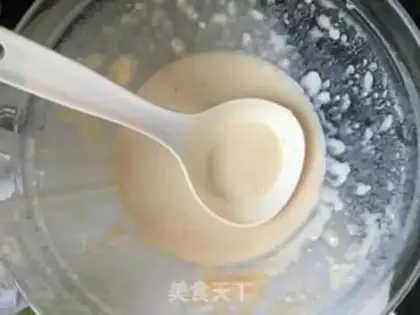 Make French traditional crepes step 5
