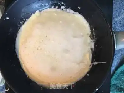 Make French traditional crepes step 6