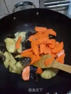 Make A light, small, fried snow fruit step 5