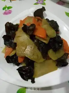 Make A light, small, fried snow fruit step 6