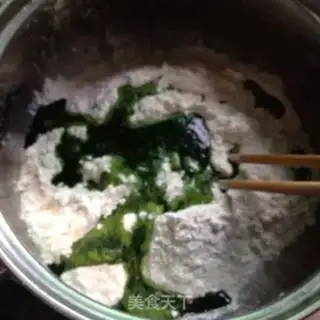 Make Pineapple pancakes step 1
