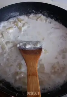 Make Vanilla potato soup step 3