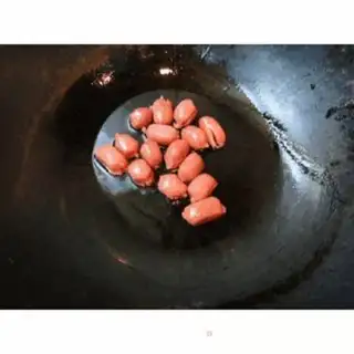 Make octopus sausage step 3