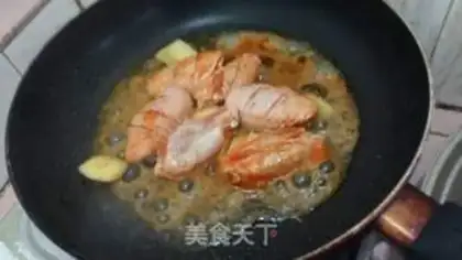 Make Chicken wings in Orleans step 5