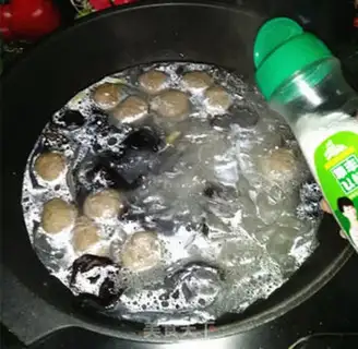 Make Cowballs, crotch step 9