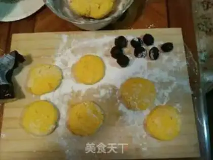 Make Homemade pumpkin pie step 3
