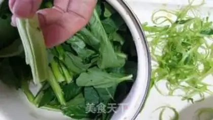 Make Garlic cabbage step 0