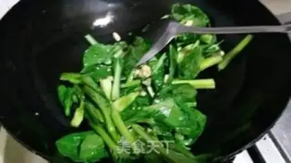 Make Garlic cabbage step 2