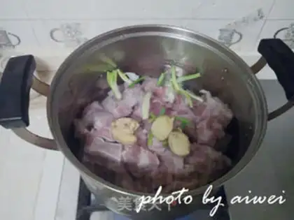 Make Sour stew ribs step 1