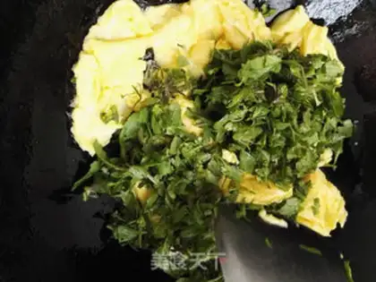 Make Scrambled eggs step 5