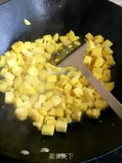 Make Pineapple grunt step 2