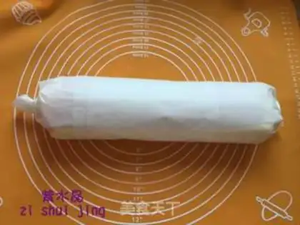 Make Four rolls step 8