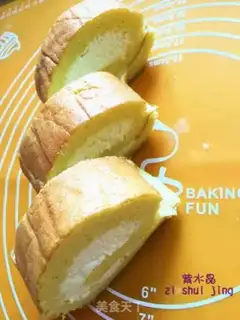 Make Four rolls step 9