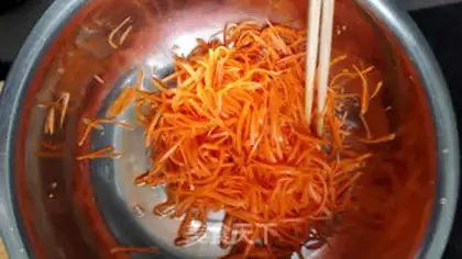 Make Steam carrots step 1