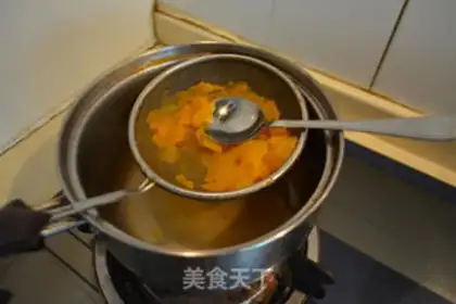 Make Gold pumpkin step 3