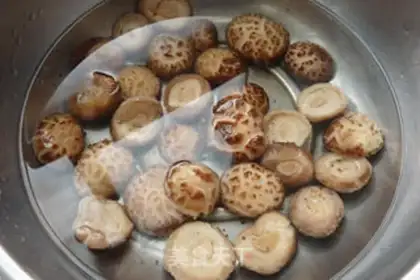Make Drunk mushrooms step 1