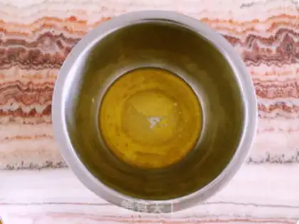 Make Pineapple inverted cake step 5