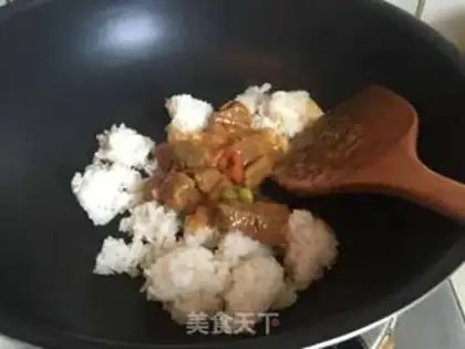 Make curry beef omelet step 4