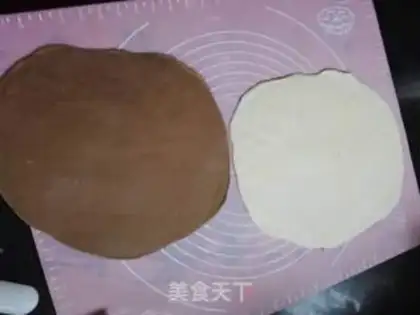 Make Cat ears when fried step 1