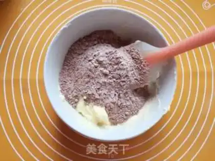 Make Chocolate cocoa cookies step 3