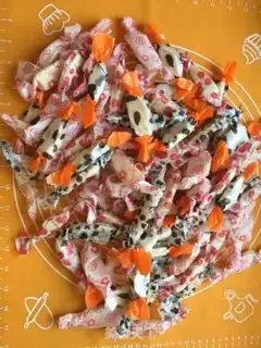 Make Cow Rolling Sugar step 5
