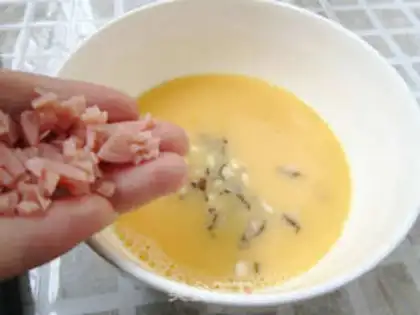 Make Sphinx ham steaming eggs step 4