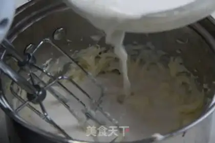 Make White chocolate mousse step 3