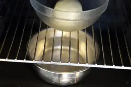Make The durian pizza step 1