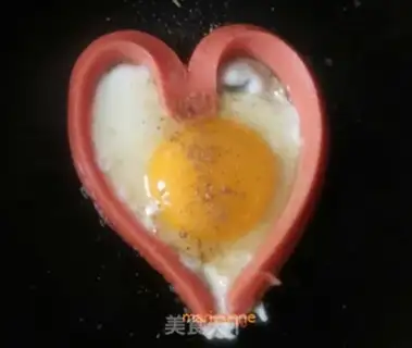 Make Sweet egg and vegetable noodles step 5