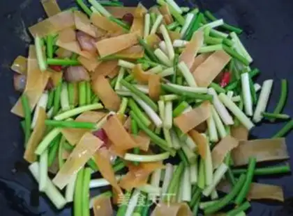 Make Garlic soy sauce step 4